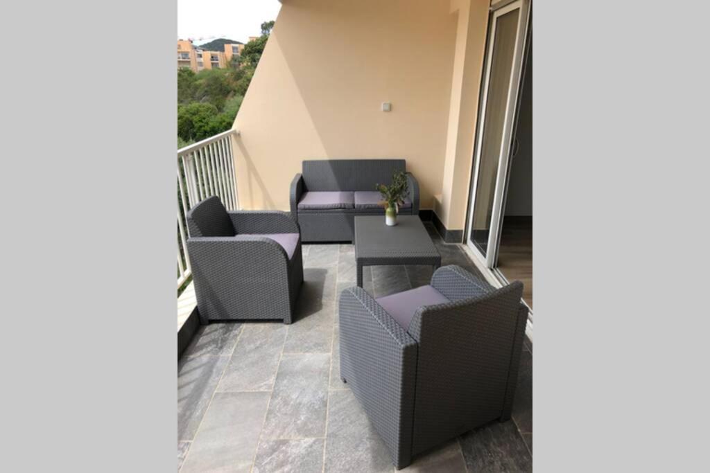 Spacieux Studio Entierement Renove Ajaccio  Eksteriør bilde